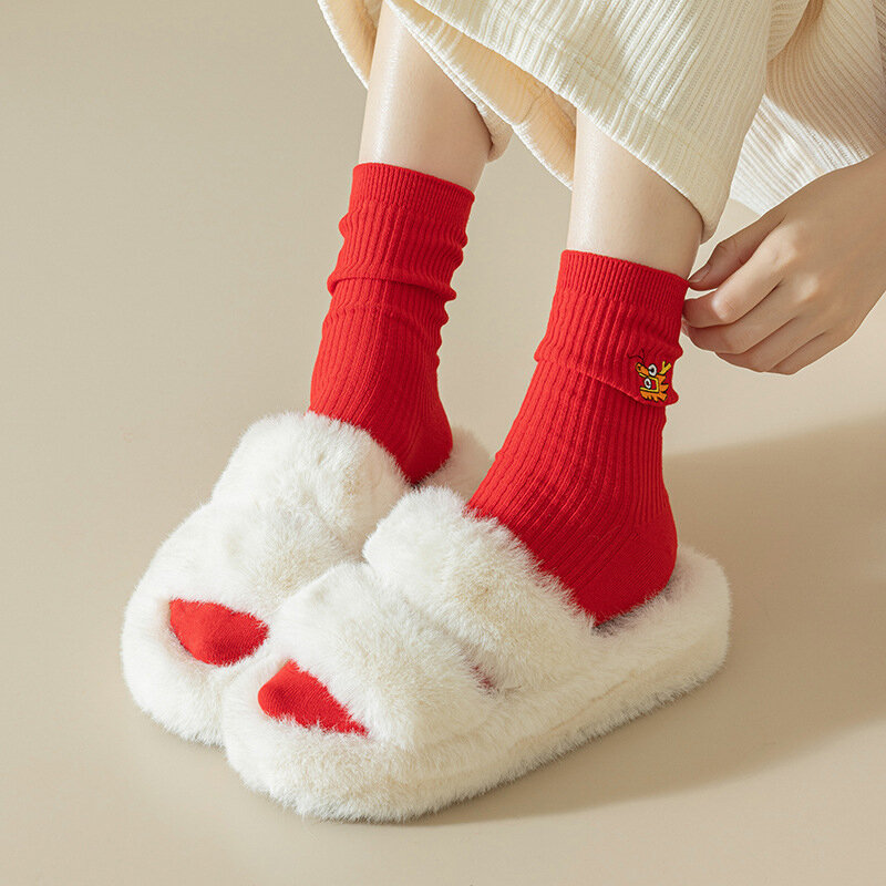 1 paio di calzini invernali a metà tubo con drago rosso anno stretto addensato caldo sottile calzini materiale lavorato a maglia