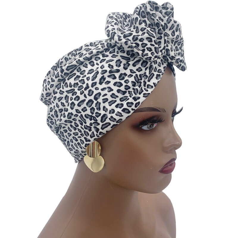 2023 francese Vintage Twist turbante cappello moda femminile cotone Bandana fascia copertura dei capelli delle donne Cap stampa floreale Lady Head Wraps