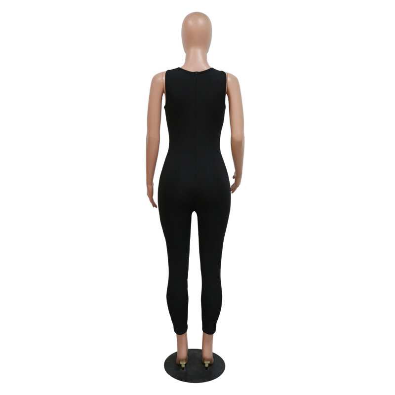 Sexy Women's Summer New Products Selling Sleeveless Round Neck Fashion Sexy Temperament Tight Niche Design Jumpsuit.
