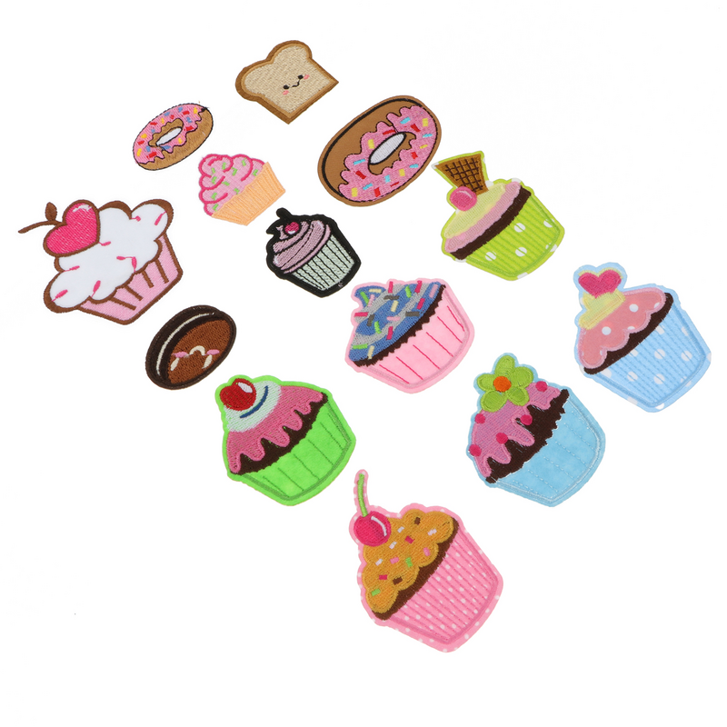 13 Stuks Naai Benodigdheden Cakes Doek Sticker Cupcake Patch Ijzeren Patches Borduurwerk Badge Diy