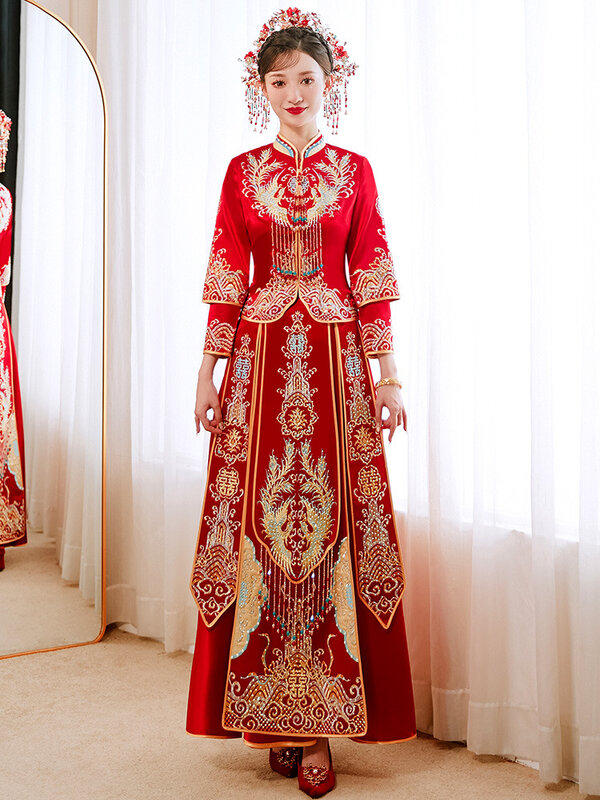 Chinese Couple Wedding Dress Modest Exquisite Phoenix Embroidery Cheongsam Elegant Marriage Suit Qipao