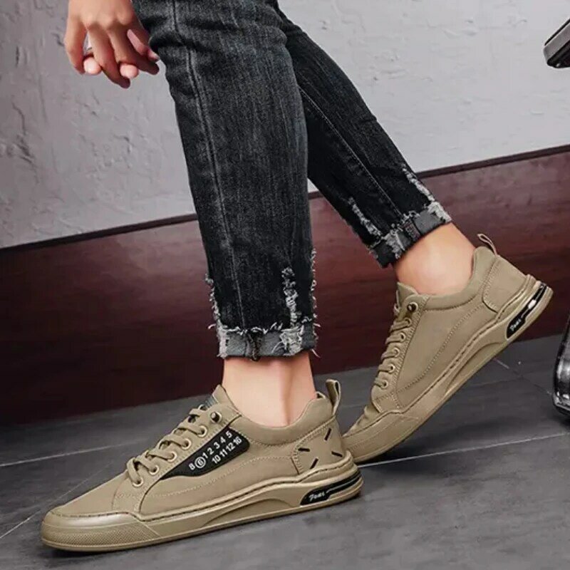 Men's Lightweight Sneakers Casual Versatile Breathable Sports Shoes Lace-up Comfortable Round Head Flats Zapatillas Hombre