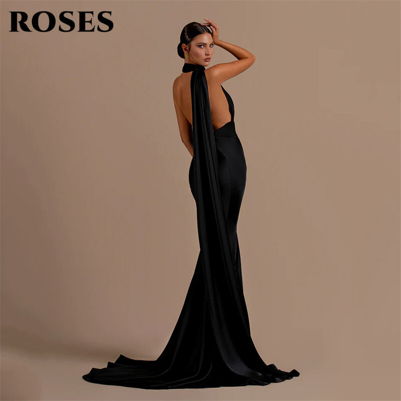 Gaun Prom hitam mawar gaun malam putri duyung Halter punggung terbuka seksi gaun pesta Satin tanpa lengan panjang selantai bagi-bagi kami