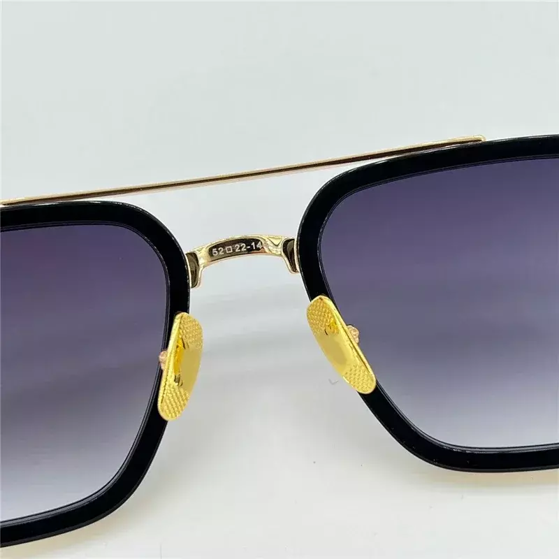Men's Sunglasses For Women Style FLIGHT 006 Anti-Ultraviolet Retro Plate Square Full Frame Special Design Eyeglasses Random Box