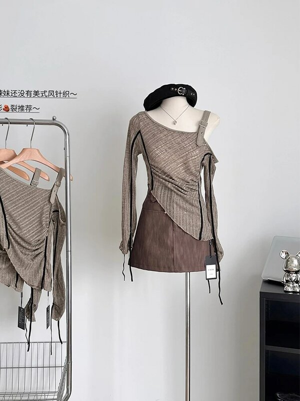 Autumn Woman Irregular Design Jerseys Gyaru Long Sleeve Cropped Tops Slash Neck Pullovers Y2k Streetwear 2000s Aesthetic Vintage