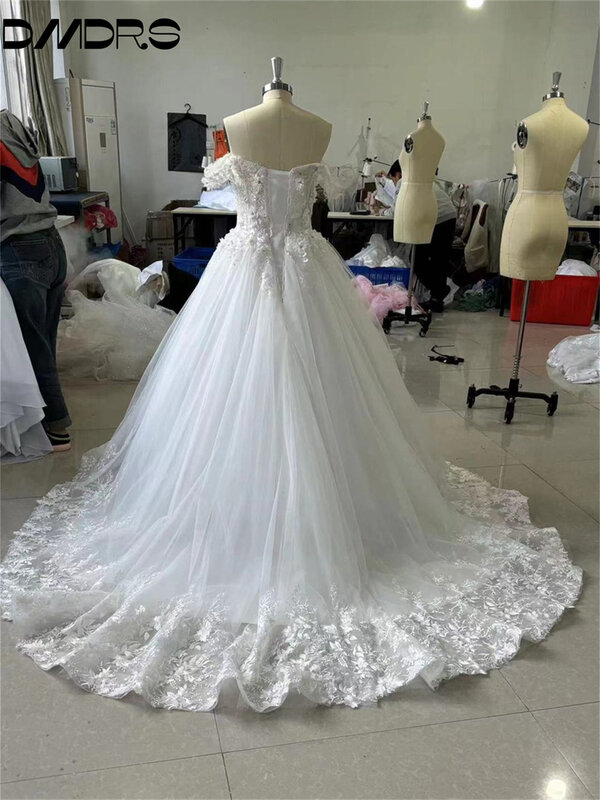 Gaun pernikahan bahu terbuka bergaya gaun pengantin applique renda romantis gaun pengantin Tulle elegan gaun pengantin