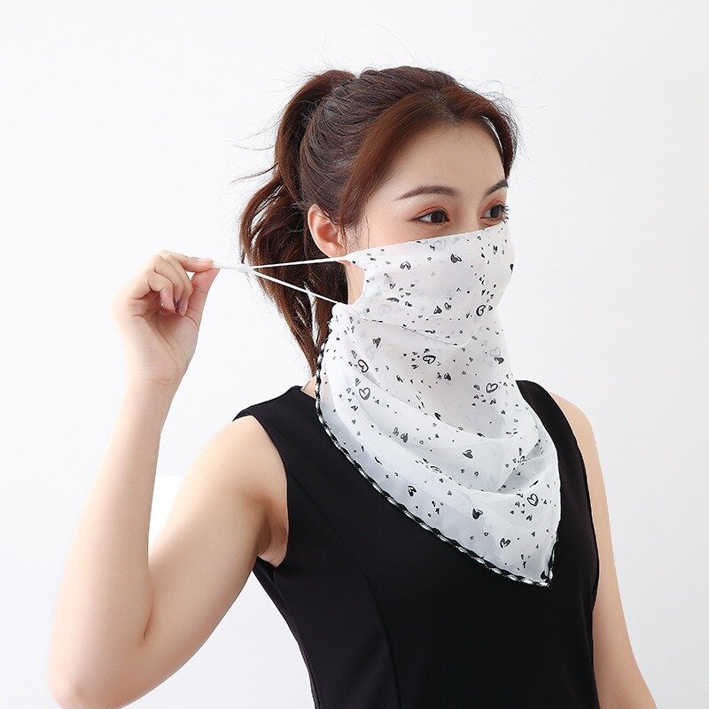 2020 vendita calda maschera per la bocca maschera per il viso leggera sciarpa maschera per la protezione solare maschere per l'equitazione all'aperto sciarpa di seta protettiva fazzoletto