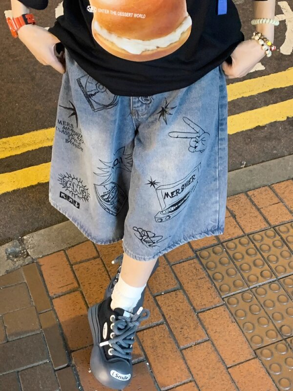 Men's summer American retro graffiti cropped jeans street trend high waist wide leg shorts washed straight mid waist shorts