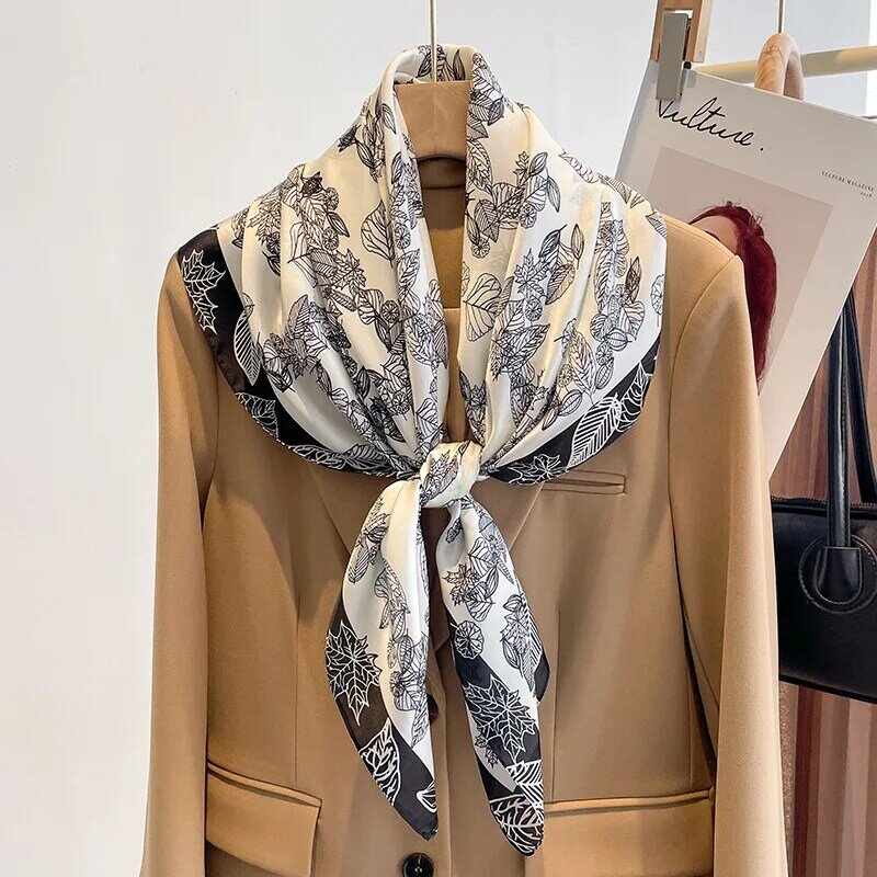 90*90cm Design sciarpa signora scialle stampato feltro di seta foulard sciarpa signora foulard sciarpa quadrata Lady Wrap sciarpa 2023