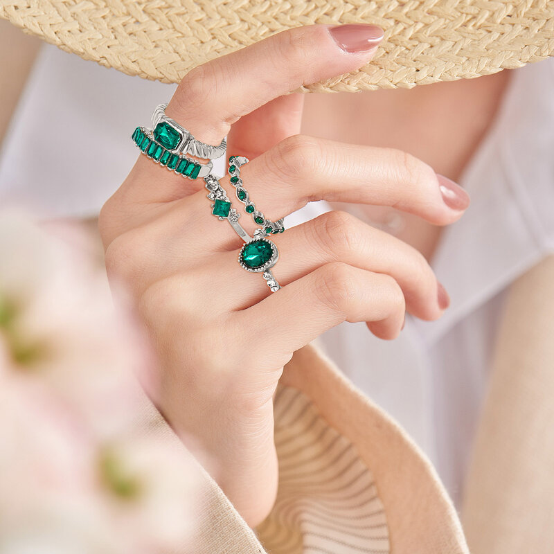 Excelente simulação verde pedra preciosa geométrica diamante anel 5 altos e baixos anel para minha filha tamanho 11 anéis para mulher conjunto