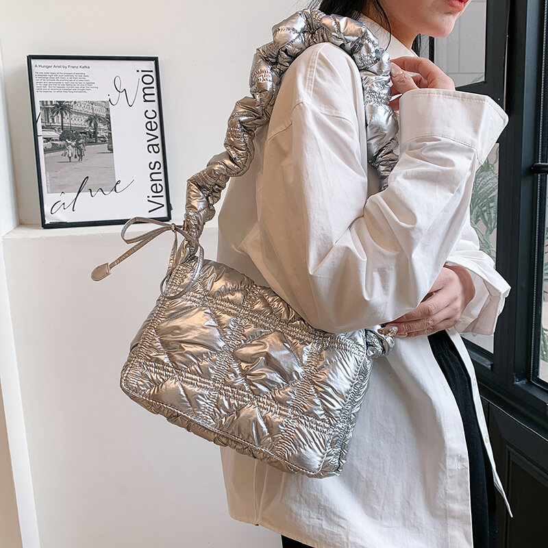Designerska srebrna torba puff dla kobiet 2024 New Space Padded Nylon Shoulder Underarm Bag Female Satchel Quilted Handbag Brand Sac
