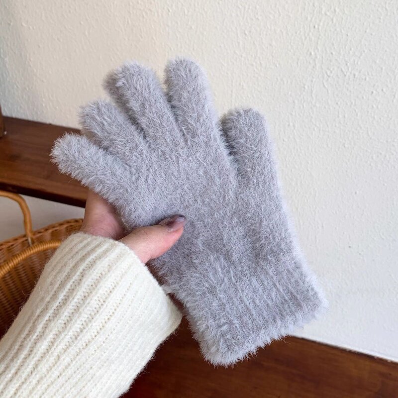 Зимние женские плюшевые теплые перчатки с пятью пальцами, однотонные милые холодностойкие плотные перчатки, студенческие минималистичные перчатки для письма