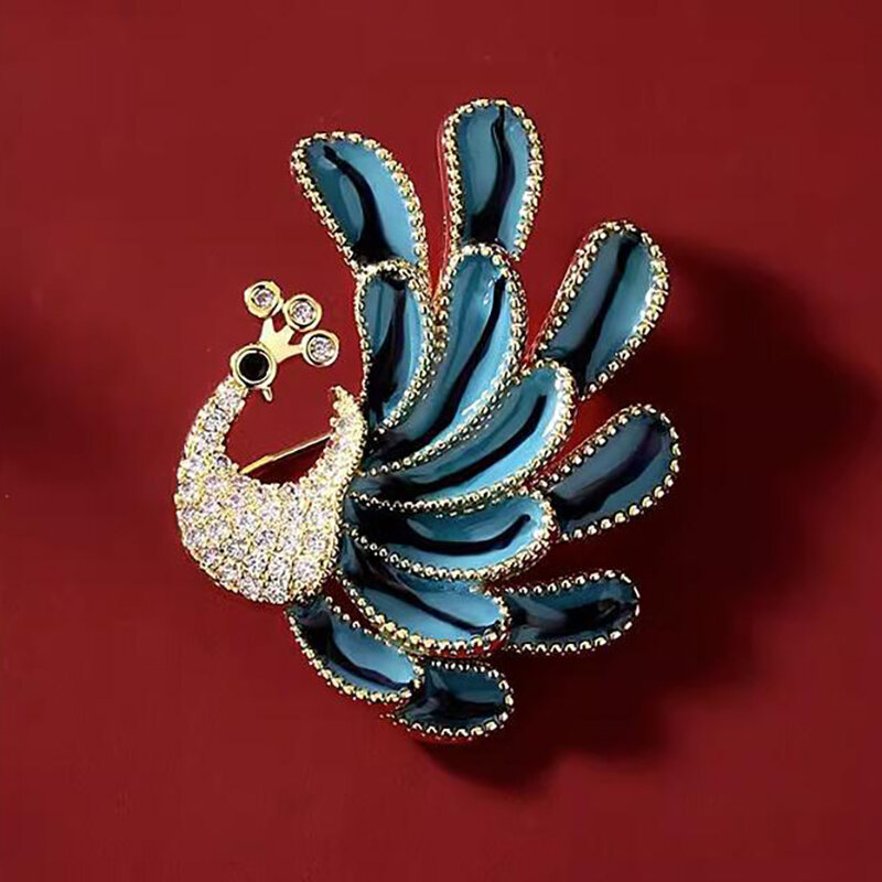 Boutique Blue Painted Peacock Brooch Exquisite And Versatile Suit Brooch Female Korean Version Cute Accessories