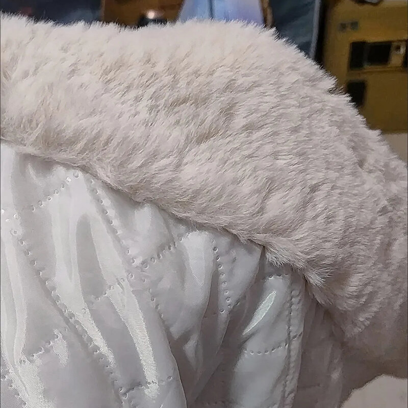 Koreańskie futra ze sztucznego królika długie kurtki jesienną zimę ciepłą kurtki damskie grubą pluszową elegancką modną dekoltem w szpic luźną Manteau