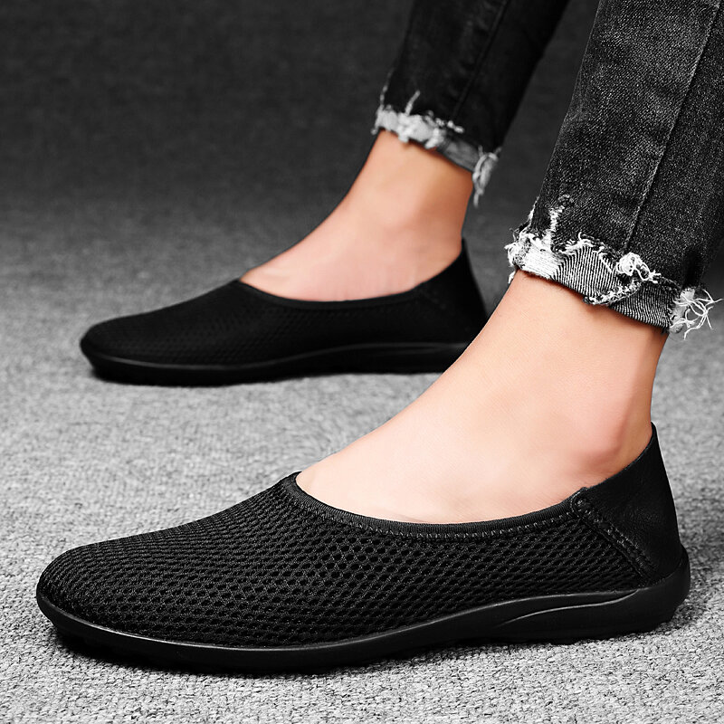 Summer Breathable Women Men Casual Sneakers Black Walking Loafers Shoes Mesh Fashion Light Flats 35-45 Size Mother Gift