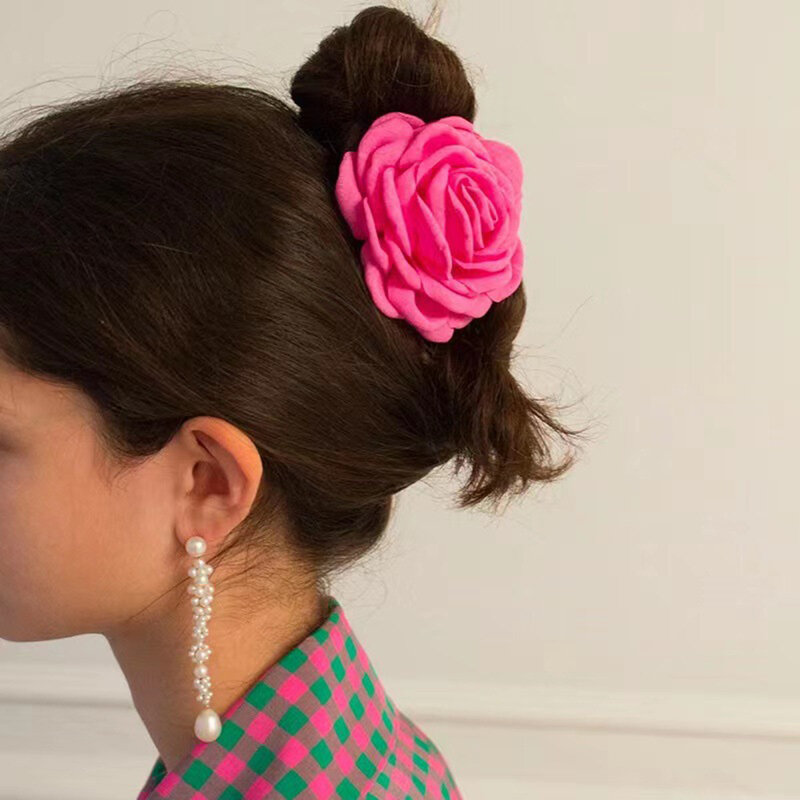 Tecido rosa flor cabelo garra para mulheres e meninas, clipes de plástico, presinha, headwear, acessórios para cabelo, 1pc