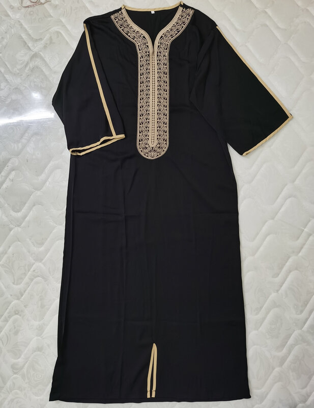이슬람 남성 의류 카프탄 무슬림 패션 로브 자수 루즈하고 통기성 Djellaba Abaya Man Jubba Thobe 무슬림 드레스 Eid
