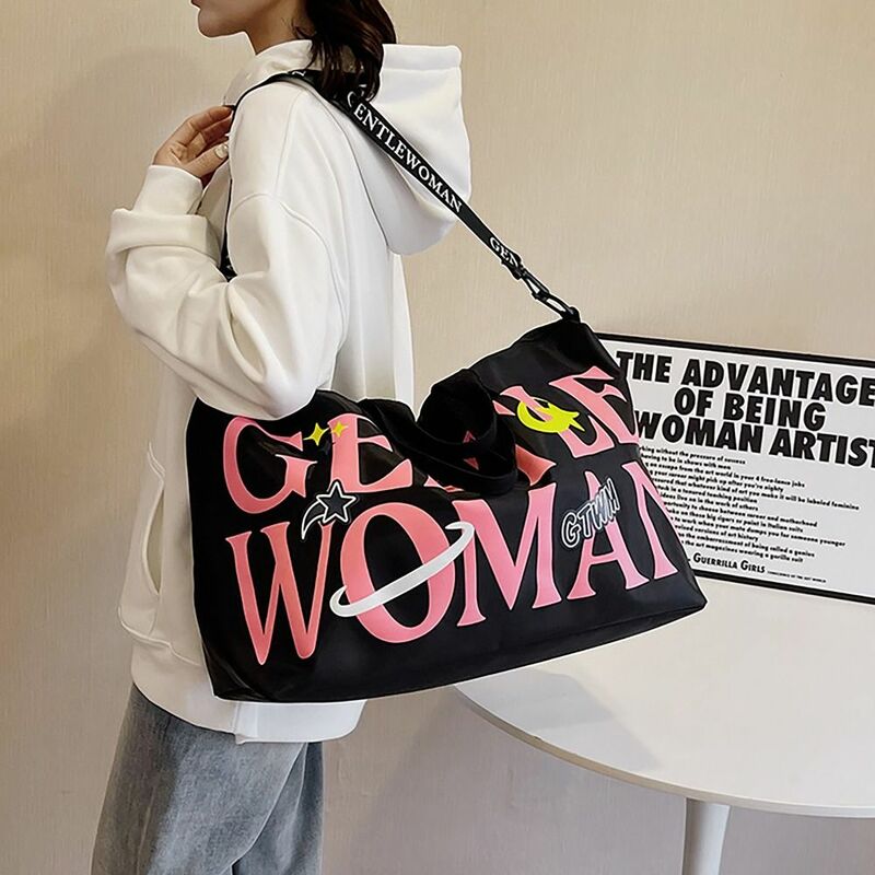 Niche Design Travel Shoulder Bags Stylish Large Capacity Letter Printing Sling Bags Nylon Tote Bags Outdoor