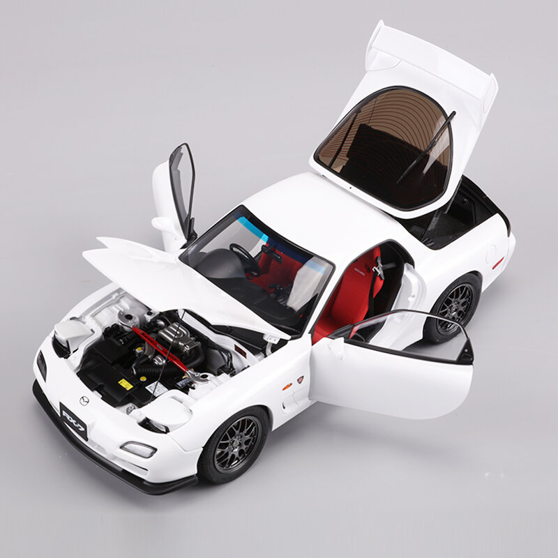 POLAR MASTER-Mazda RX7, modelo de coche de aleación fundido a presión, motor de cortesía, 1:18