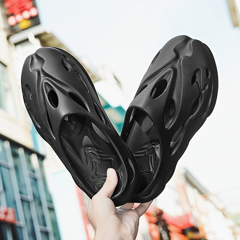 Summer New Men's Sandals Home Outdoor Soft Non Slip Wear Resistant Sole Fashion Comfortable Ultrafiber