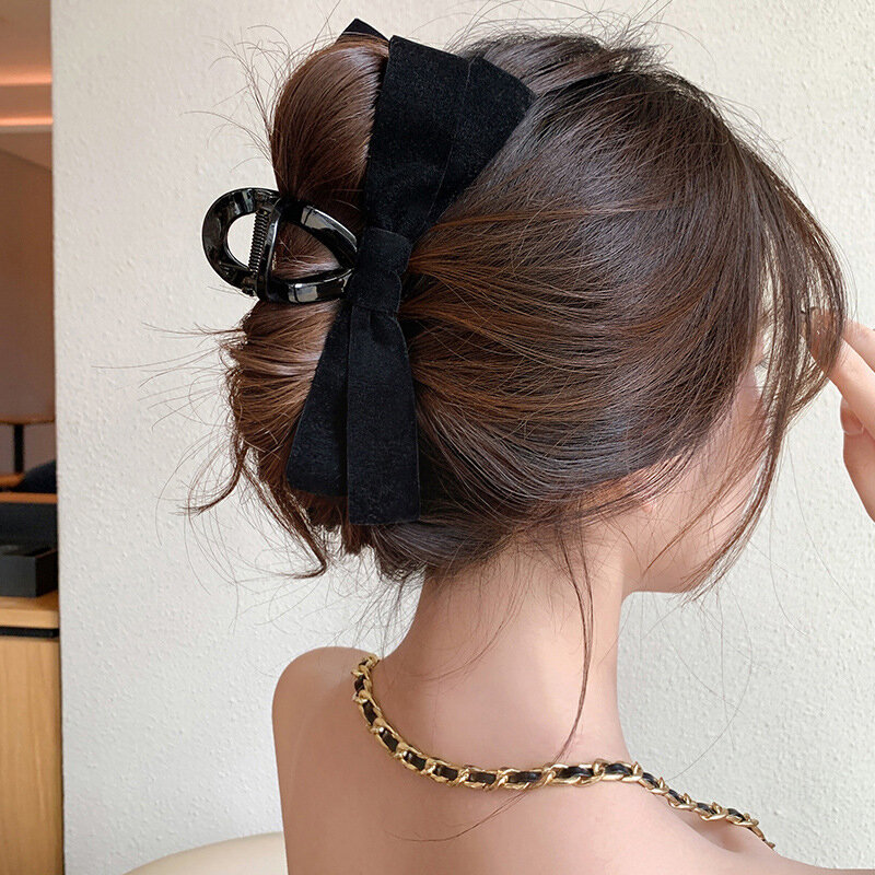 Vintage Satin Hairpins Big Velvet Bow Fashion Elegant Women Black Bowknot Hair Claw Hair Clips Korean Hair Accessories