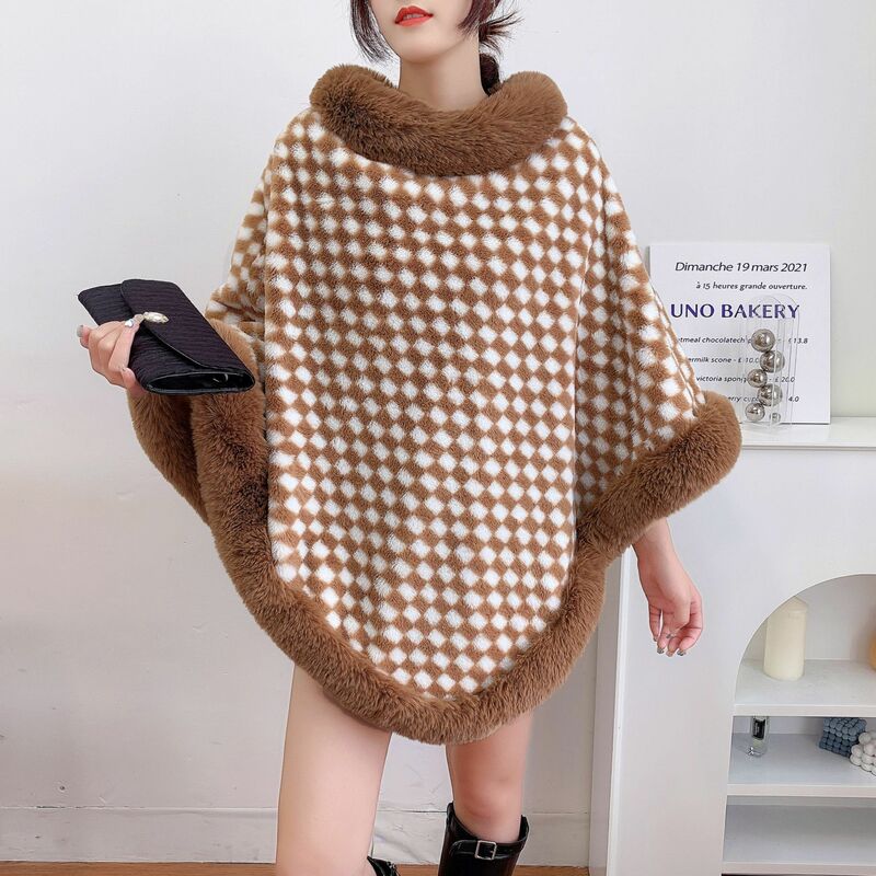 4 Colors Winter Thick Loose Poncho Capes Diamond Plaid Cloak Women Faux Lamb Fur Knitted Triangle Out Streetwear Shawl Overcoat