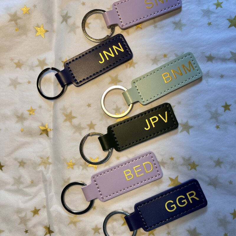 Free Custom Letters  DIY Gift Personalized Initials PU Leather Key Cover Holders Family Door keyChain