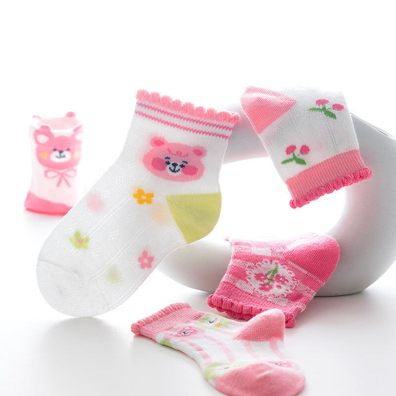 Calcetines de algodón con dibujos animados para niño niña bebé y adolescente de malla suave para estudiantes de 1 a 12 años 5 pares / lotes Chica Chico Moda Verano Calcetines