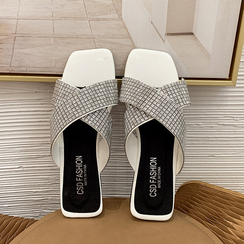 2024 Plus rozmiar 42 pasek krzyżowy Rhinestone damskie kapcie sandały buty przeciwpoślizgowe kapcie z płaską podeszwą sandały damskie slajdy buty na plażę