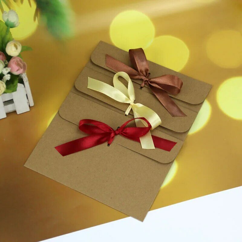 결혼식 초대장을 위한 50 개/로트 크래프트 봉투 소규모 비즈니스 용품 실크 리본 종이 엽서 편지지 봉투 선물
