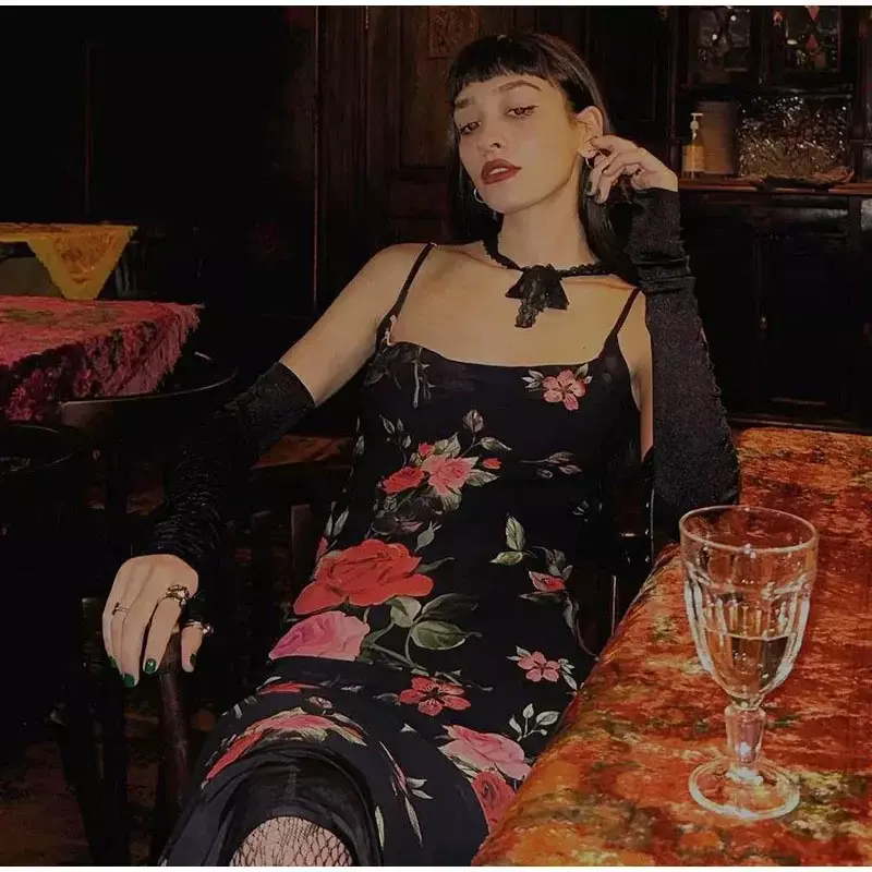 Gaun Maxi kasual pantai Camo panjang motif bunga dicetak elegan aktris High Street seksi tali mode 2024 Robe