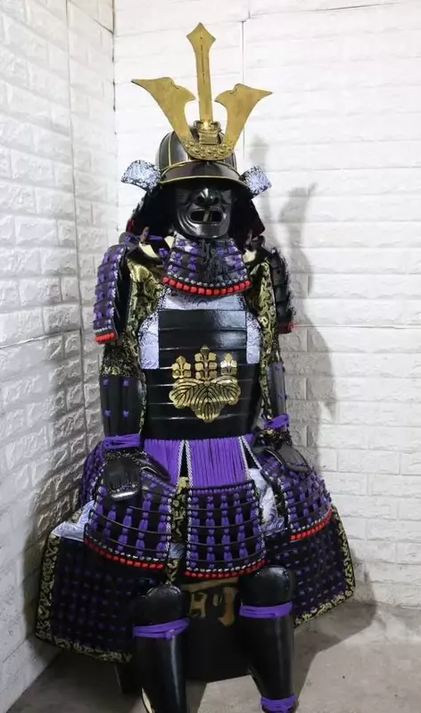 Armadura japonesa de samurái, película de Cosplay, el último Warrio, costes de rendimiento de escenario, armadura Real arrastrada a mano, armadura japonesa