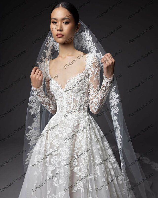 Elegant Lace Appliques Wedding Dresses Pretty Full Sleeves V-neck A Line Bridal Dress Soft Mesh Long Prom Party Gowns No Veil