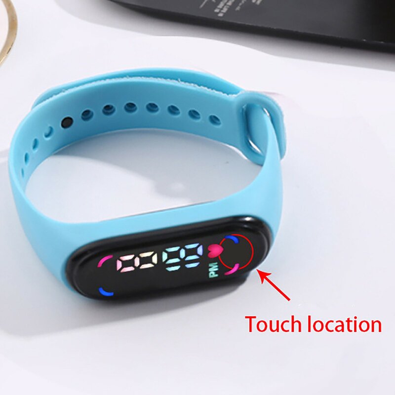 Montre numérique en silicone super souple pour enfants, montre-bracelet à LED colorée pour garçons et filles, horloge de sport étanche, cadeau pour enfants, rose, nouveau