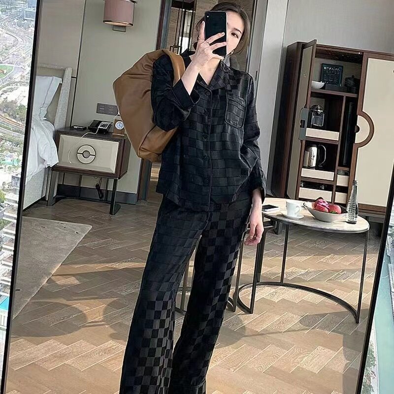 5XL oversized jacquard plaid silk spring and summer long-sleeved suit ice silk pajamas women's cardigan small lapel home clothes