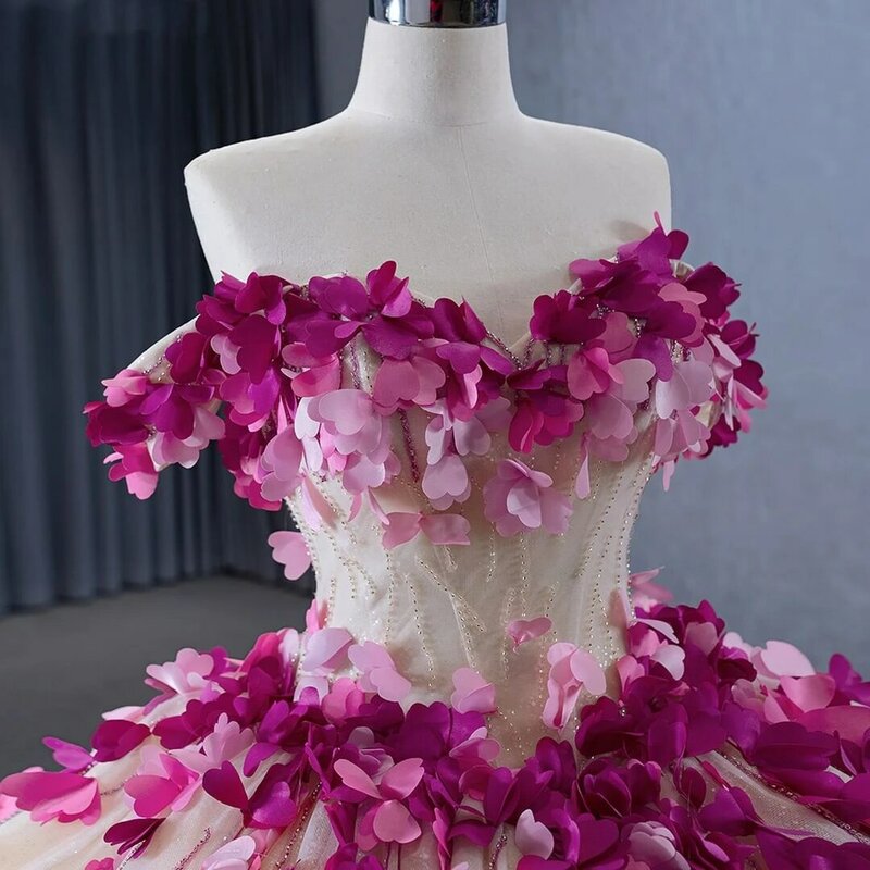 Gaun Quinceanera elegan gaun pesta bahu terbuka leher Sweetheart gaun pesta 3D applique menyapu Gaun kereta untuk pesta dibuat sesuai pesanan