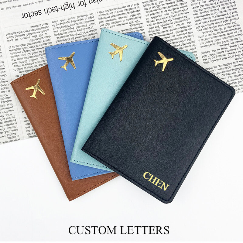 Funda de pasaporte de avión dorada de lujo para hombres y mujeres, soporte de pasaporte de negocios con nombre personalizado, iniciales de logotipo personalizadas, accesorios de viaje