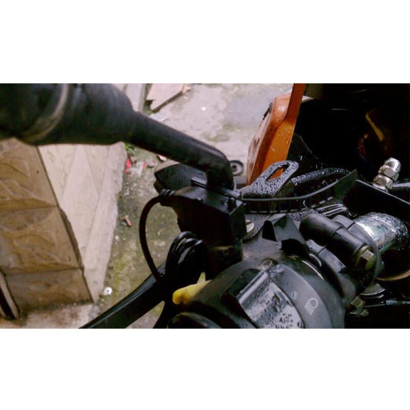 Wodoodporny zasilacz na kierownicę motocykla do telefonu GPS 12-24 V ładowarka USB XXFF