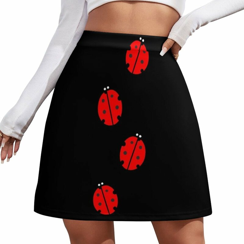 Minifalda de mariquita roja y negra para mujer, vestidos de verano para mujer, trajes de club nocturno, minifalda 2023
