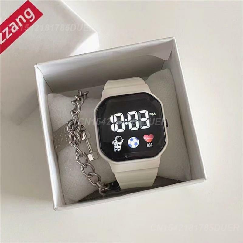 Simple Fashion Childrens Electronic Watch Comfortable Material Gift For Boys And Girls Leisure Time Childrens Digital Watch