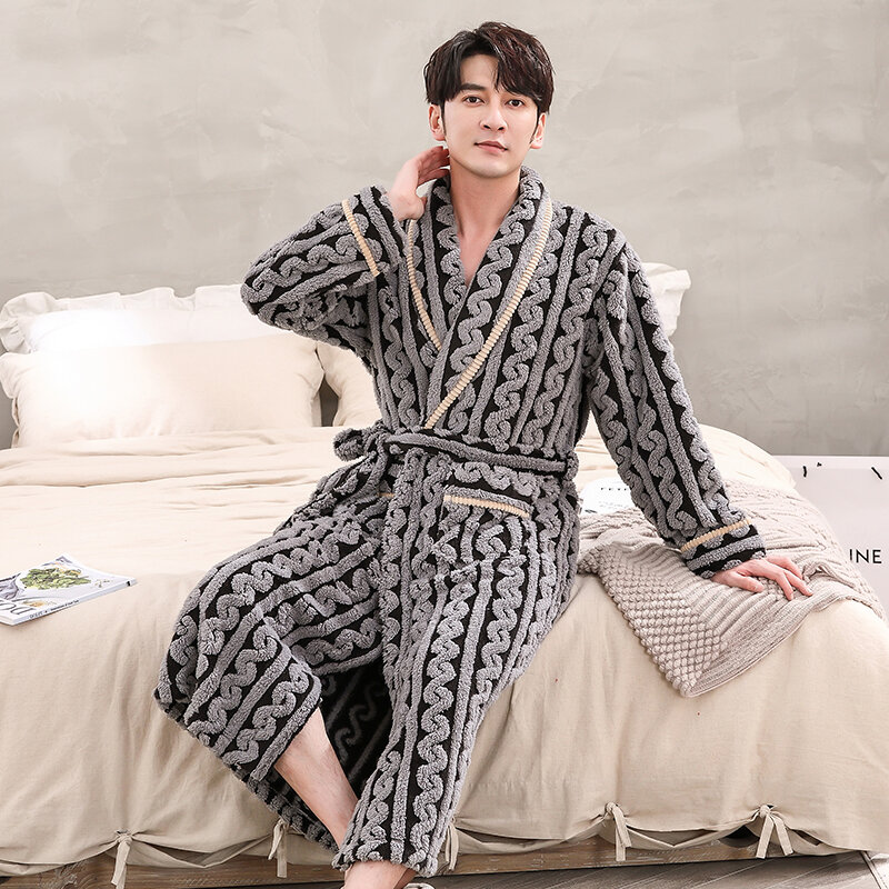 Uomo Sleepwear Robe Winter flanella addensare Terry Robe maschio manica lunga Kimono accappatoio caldo Home Wear Peignoir Men Robe