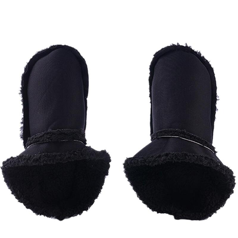 1Pair Hole Shoes Cover Thicken Soft Winter Warm Plush Sleeve Detachable Washable Replaceable For Woman Shoe Cover White V5I4