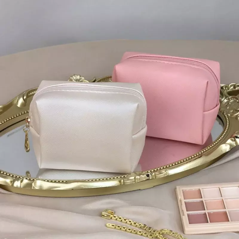 Damska przenośna torba kosmetyczna Mini piękna torba na biżuterię torebka szminka moda torba do przechowywania na zewnątrz