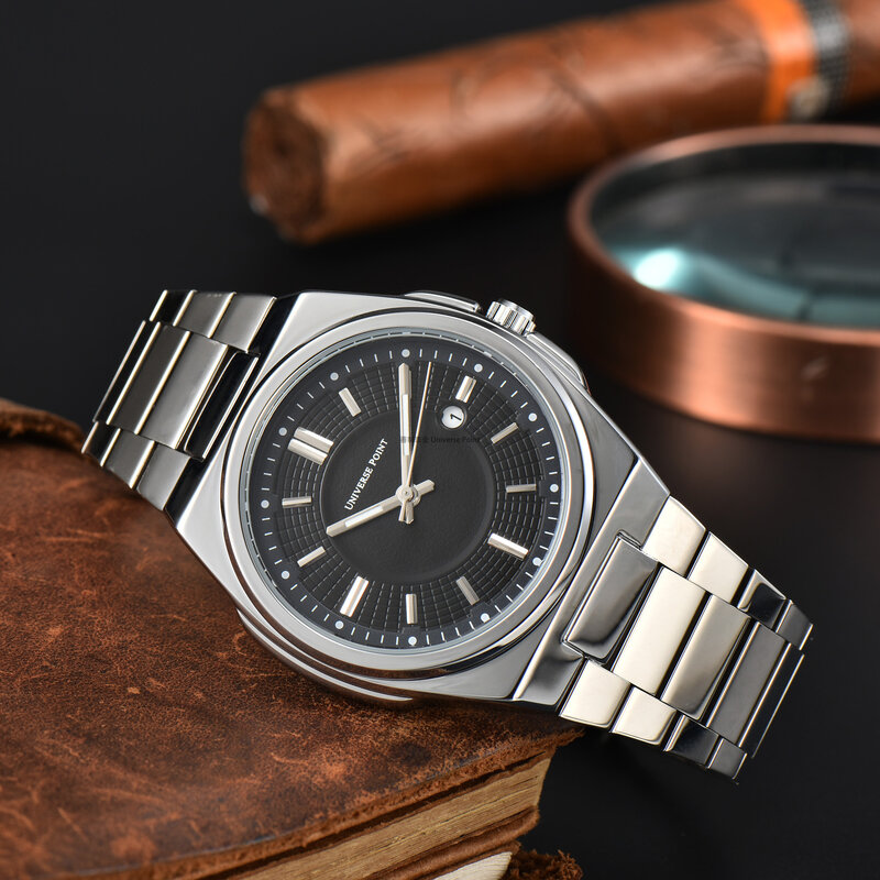 Vintage zegarek kwarcowy mały sekundowy ruch świecący 100M wodoodporny zegarek