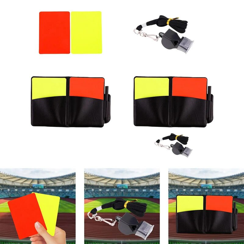 Árbitro do futebol profissional com cartões vermelhos e amarelos, árbitro, oficiais do jogo