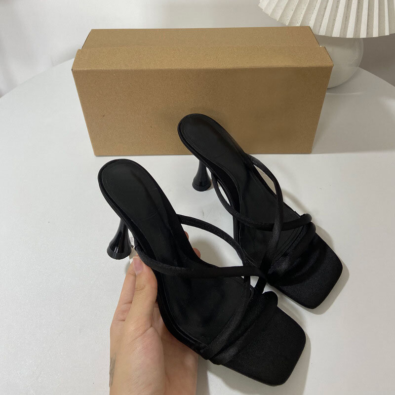 2024 moda scarpe da donna tacco alto cinturino sottile punta quadrata Open Toe Back Open Line Strap sandali con tacco aperto per le donne