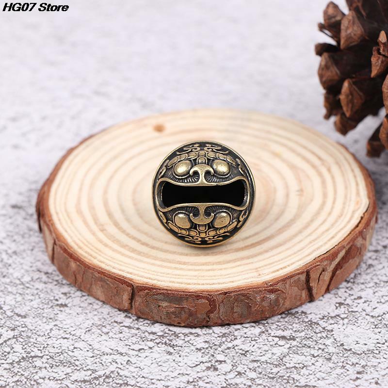 Cloche en bronze artisanale en laiton porte-bonheur, clé de cloche tombante, bouton de voiture, cloche à vent secte, pendentif maison Fengshui, cadeau créatif, 1PC