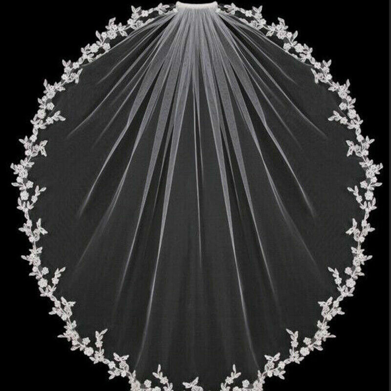 Wedding Veil Short Bridal Tiara Ivory Veil Lace Applique Veil with Comb