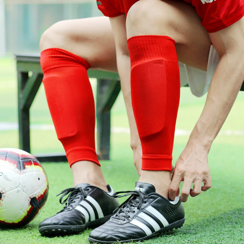 สนับแข้งสำหรับกีฬาบาสเก็ตบอลฟุตบอลแผ่นรองถุงเท้าเตะฟุตบอลและเข่าสำหรับผู้ใหญ่1คู่