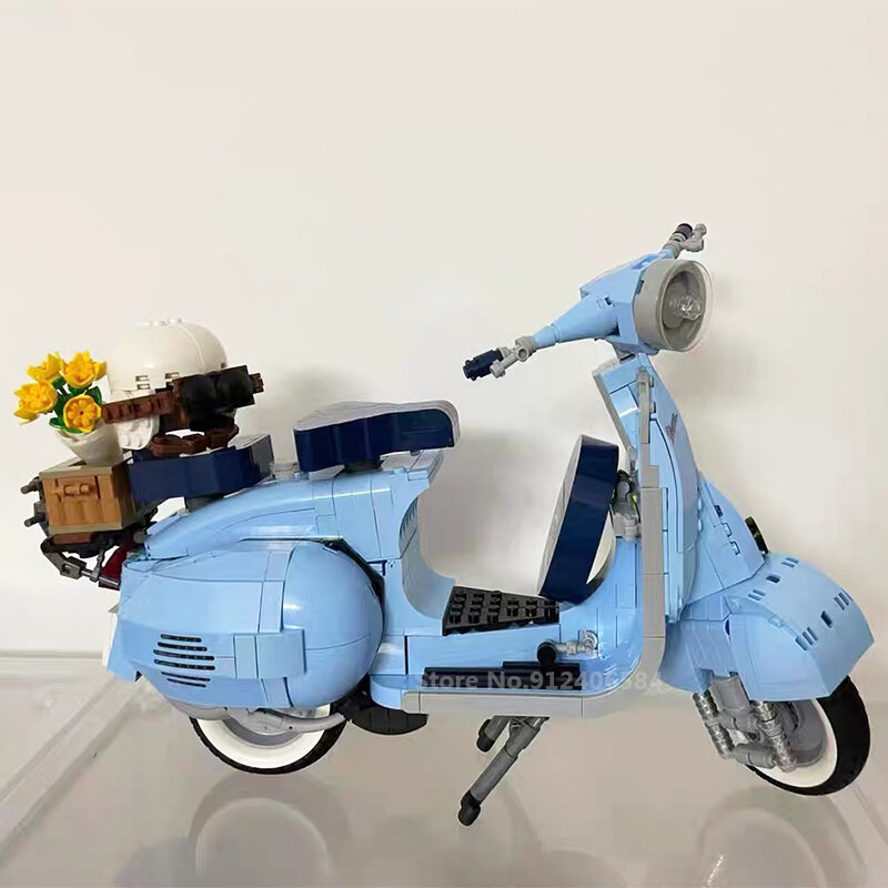 Römische holida vespa 125 moc 10298 berühmte motorrad stadt moto montierte bausteine steine high-tech modell spielzeug für kinder geschenk